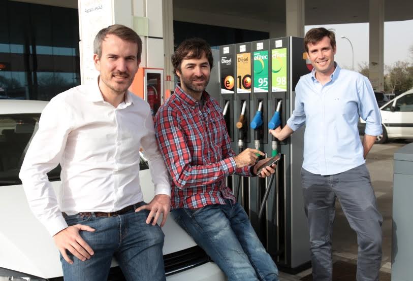 Emprendedores madrileños crean una app para repostar y pagar la gasolina sin bajar del coche