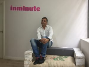 Entrevistamos a Luis Sanz, fundador y CEO de la empresa de mensajería urgente Inminute