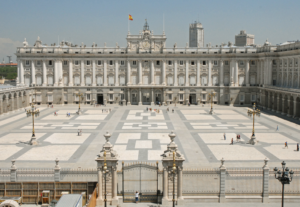 Alquilar una habitación en el Palacio Real de Madrid o en el interior del Big Ben