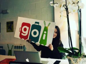 Una gallega de 22 años lanza la startup GOI TRAVEL: la revolución de la paquetería