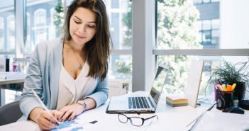 ¿Eres ejecutiva de cuentas? Ahora puedes trabajar en Tech Sales Comunicación ¿Eres ejecutiva de cuentas? Ahora puedes trabajar en Tech Sales Comunicación