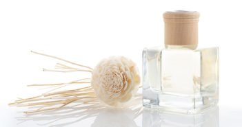 ¿Vas a abrir una tienda de cosmética? Recuerda que el 77 % de los millennials elige productos envasados en vidrio - Diario de Emprendedores