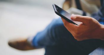 La app Deltaid Mobile permite completar el check-in on-line desde casa - Diario de Emprendedores