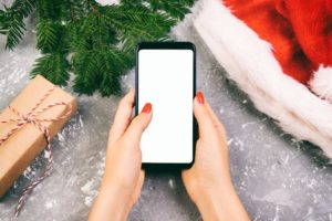 Una encuesta revela que las familias con niños compran el 40 % de los regalos de Navidad por internet - Diario de Emprendedores