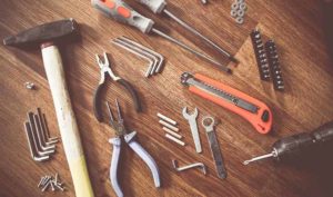 5 herramientas básicas imprescindibles para el hogar - Diario de Emprendedores