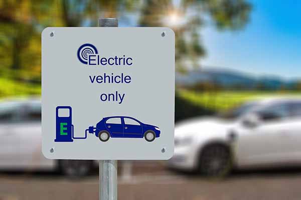 El renting de coches eléctricos por parte de las pymes crece un 60 % - Diario de Emprendedores
